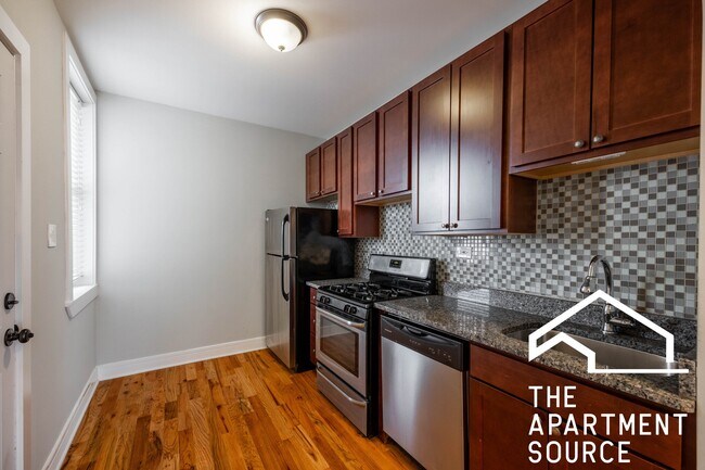 Photo - 4407 N Wolcott Ave Unidad A3