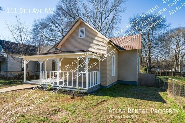 Photo - 111 5th Ave NW