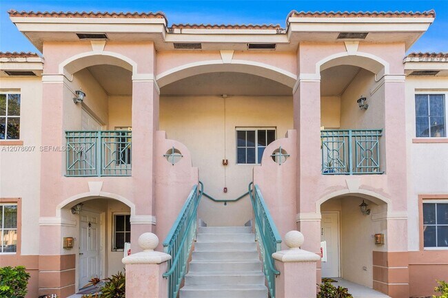Building Photo - 2140 NW 78th Ave Unit 204