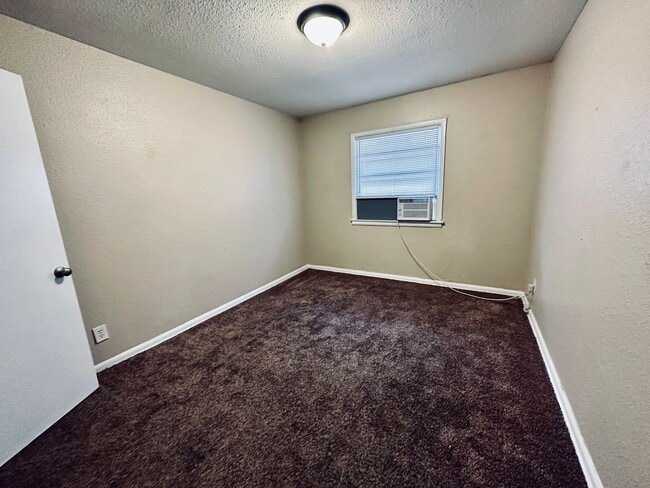 Photo - E Luther St Triplex Unit 1610