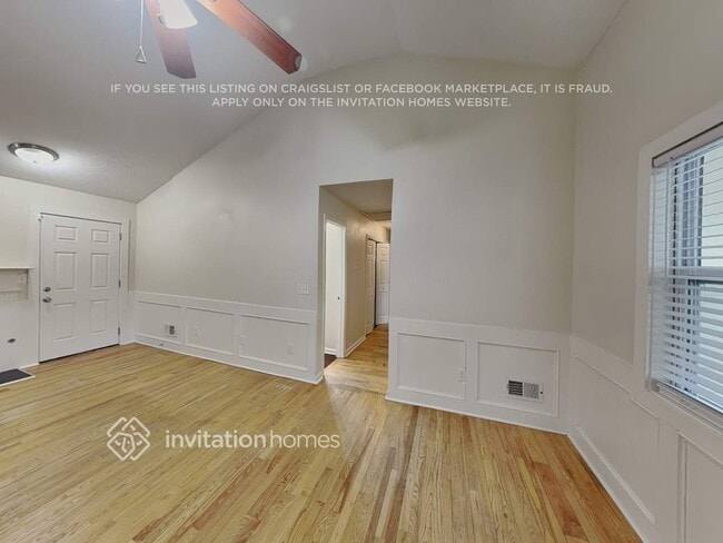 Photo - 1109 Westwood Pl SW