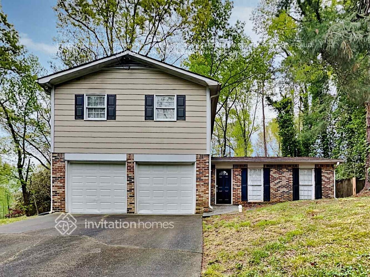 Photo - 2954 Tatrice Ln NW House