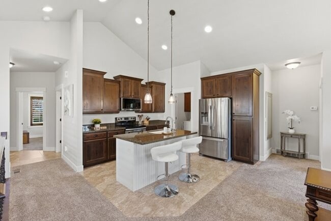 Photo - Beautiful Riverton Townhome in Gated Community!
