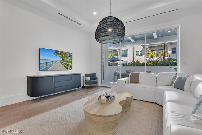 Photo - 201 8th St S Unit 209