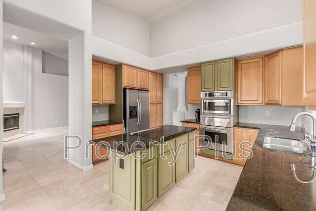 Photo - 12591 E Paradise Dr