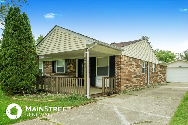 Photo - 10902 Waycross Ave