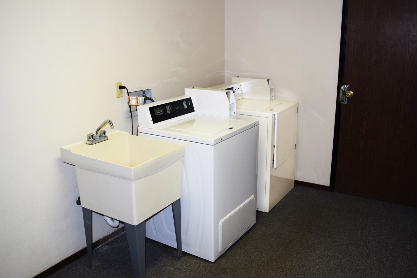 Photo - Valley View Apartments