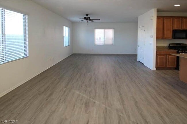 Photo - 729 Calamus Palm Pl