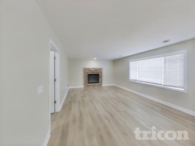 Photo - 1300 Bluebill Blvd