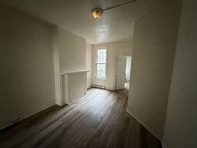 Photo - 518 Tilghman St Unit 1