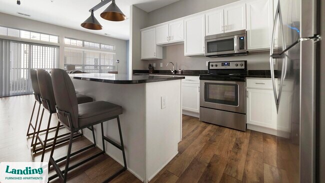 Photo - 41 E 9th Ave Unidad 3-211.1412115