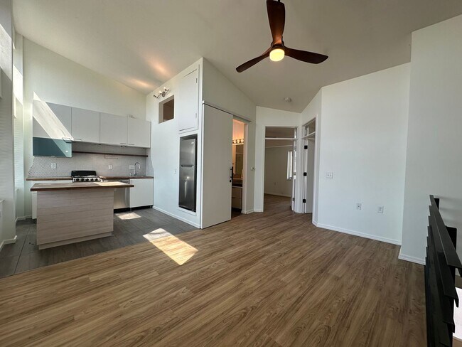 Photo - 3048 Anderberg Dr Unit 3048 - 6