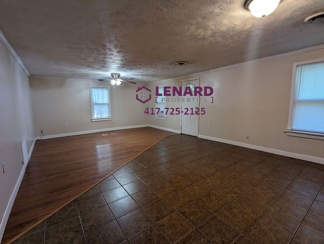Photo - 2 Bedroom, 1 Bathroom Home!