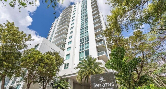 Photo - 1861 NW S River Dr Unidad 2503 Rental