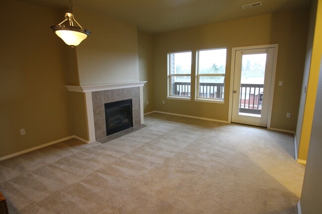 Photo - Newer Condo with 2 car Garage in S. Salem!