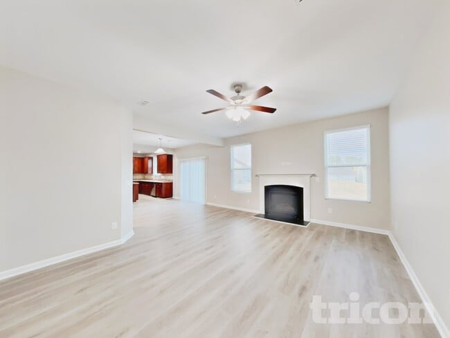 Photo - 3513 Diamond Springs Dr