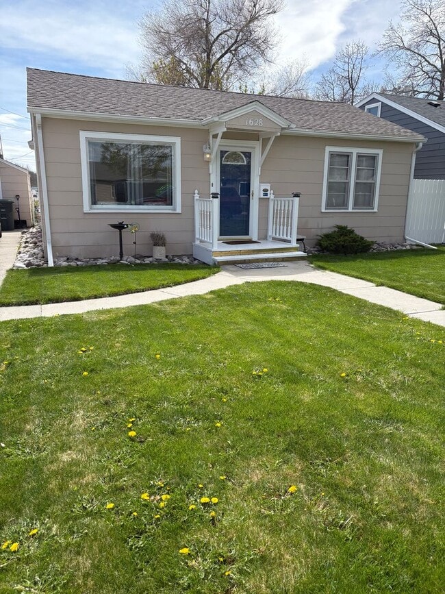 Photo - Adorable 2 BR 1 Bath home with Yard