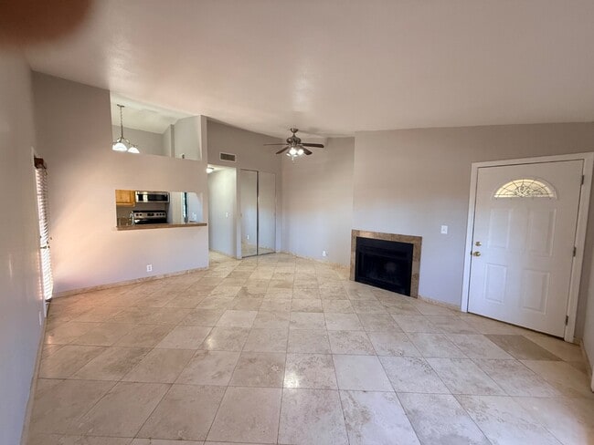 Photo - 14203 N 19th Ave Unidad 2051