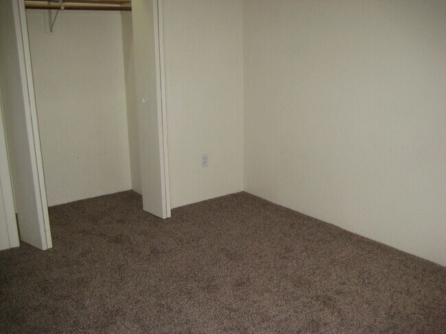 Photo - 478 Riverside Dr Unit #101