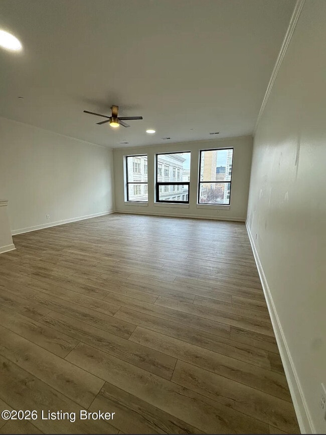 Photo - 540 S 4th St Unit 401