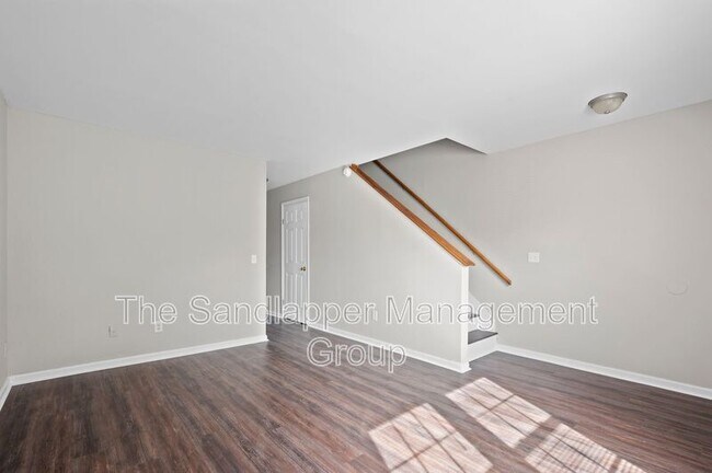 Photo - 28 Crosscreek Dr