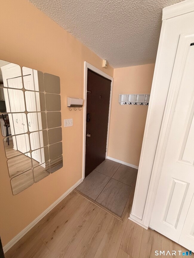 Photo - 265 Burritt St Unit 105