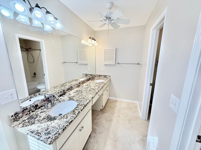 Photo - Spacious 3-Bedroom Home - Ideal Location