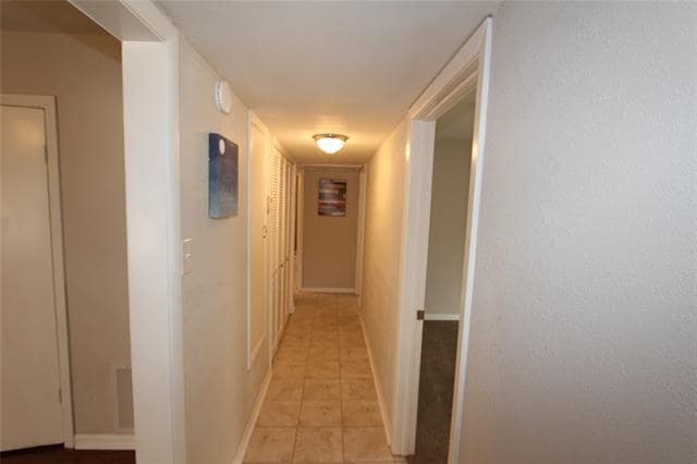 Photo - 625 S Andrews Ave
