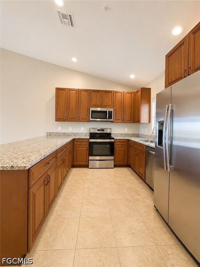 Photo - 4109 SW 8th Pl Unit 201