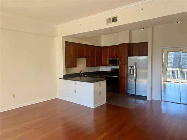 Photo - 3225 Turtle Creek Blvd Blvd Unit 1033