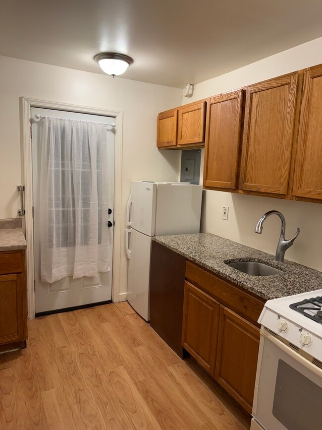 Photo - 5637 Walker Ave Unit 5637