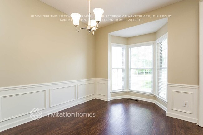 Photo - 4132 Glenaire Way NW