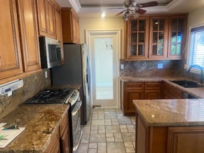 Photo - 4 Bedroom, 2.5 Bathrooms