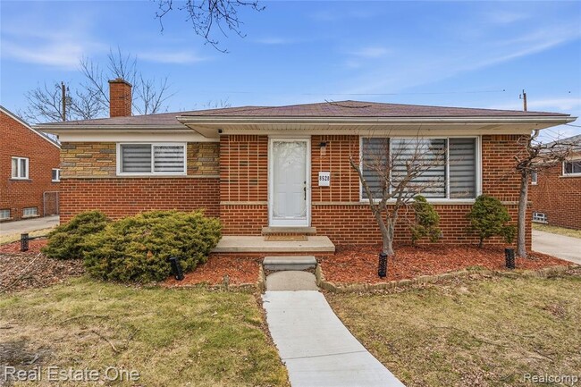 Photo - 8528 Norborne Ave