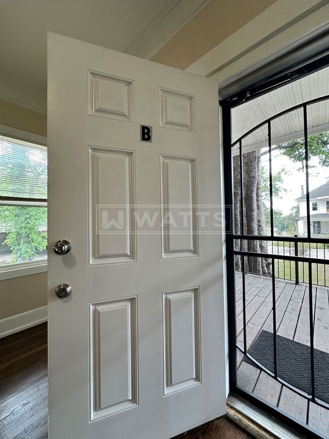 Building Photo - 1844 30th Street Ensley Unit B