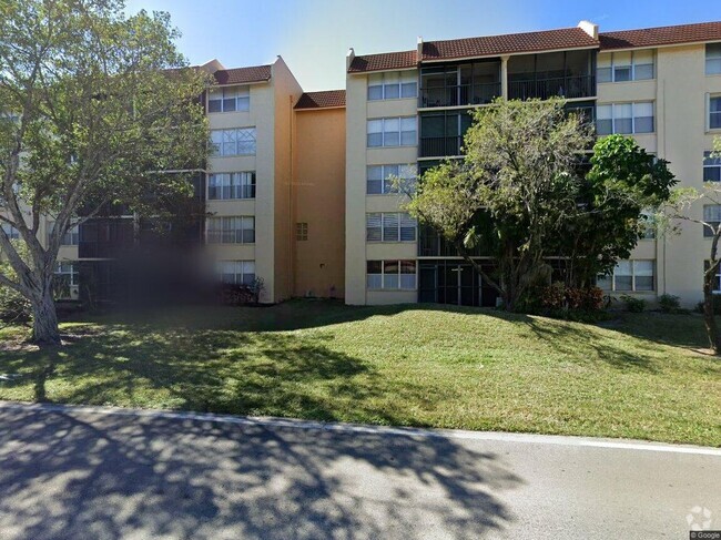 Building Photo - 3651 Environ Blvd Rental