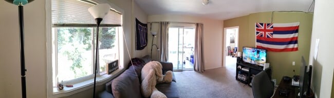 Photo - 4058 5th Ave NE Unit 1