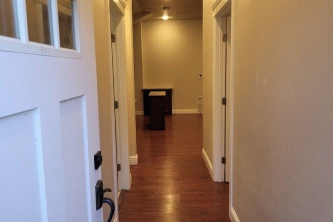 Photo - 15895 La Mirada Ct Unit 1 Bedroom Apartment