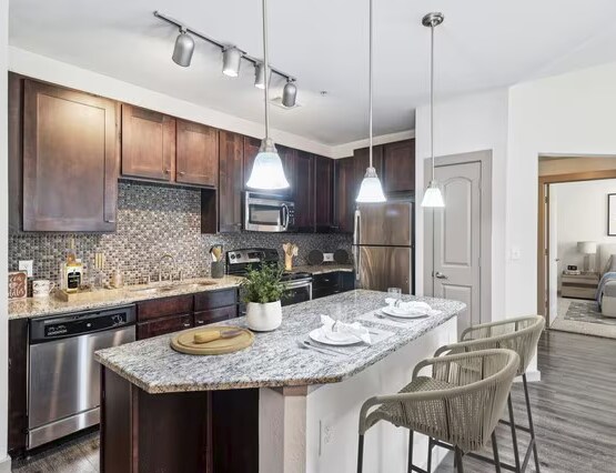 Building Photo - 2935 Nacogdoches-377.1 Unit 377.1