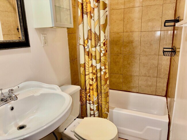 Photo - 1003 S 3rd St Unidad #2