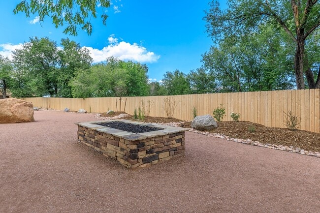 FX7A6650 - Broadview Ridge