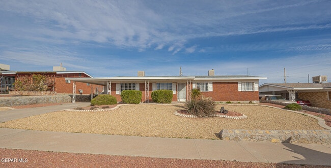 Building Photo - 3913 Titanic Ave