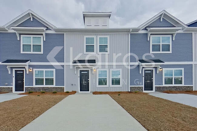 Building Photo - 2179 Banyon Cir