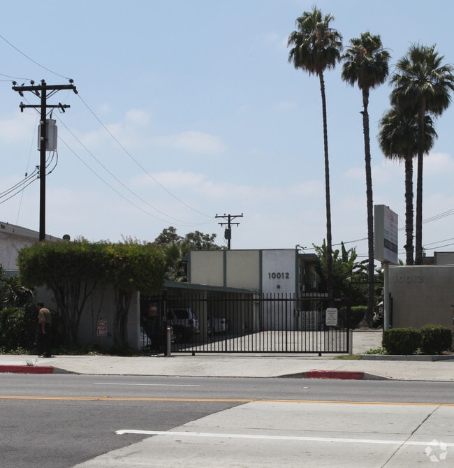 10012 Valley Blvd