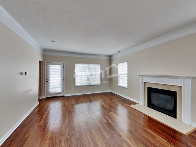 Photo - 7181 Normanton Dr