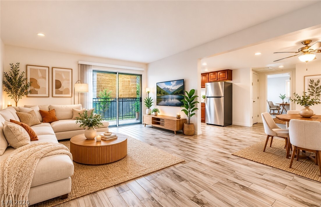 Photo - 4450 Sandy River Dr Unidad 73