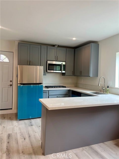 Photo - 20757 Clark St