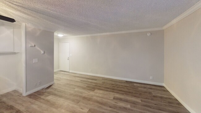 5th Street Apartments
