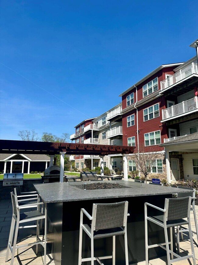 Photo - 1000 Hudson Sq