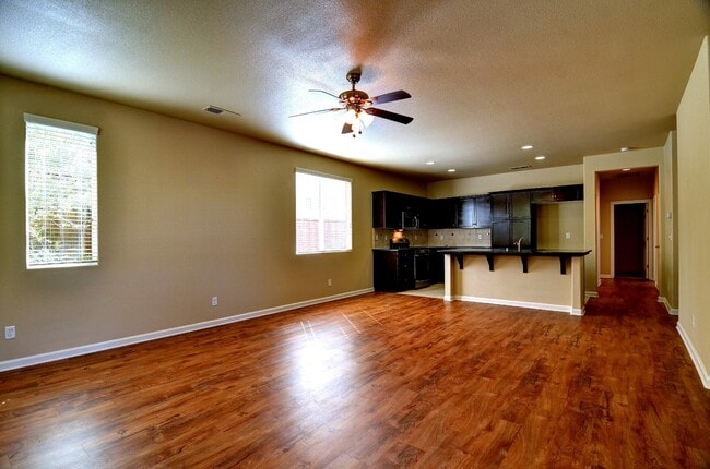 Photo - Fantastic 3 Bedroom/2 Bath Harlan Ranch Patio Home for Lease